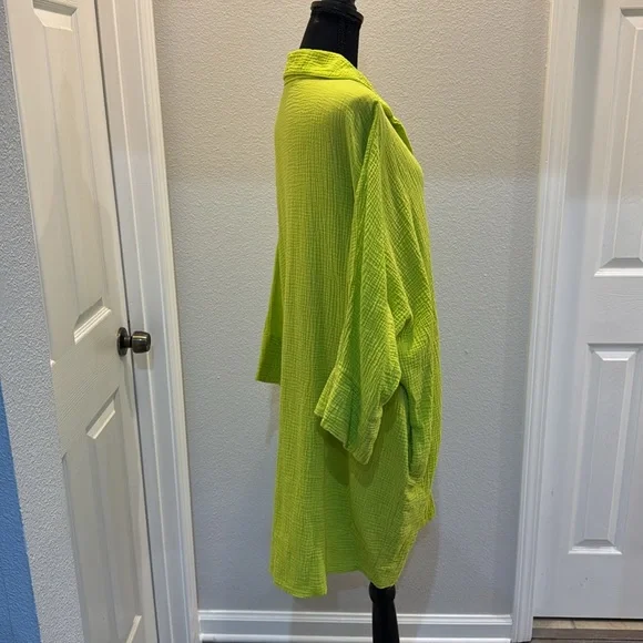 Lime Green Women's Top - Picture 4 of 4